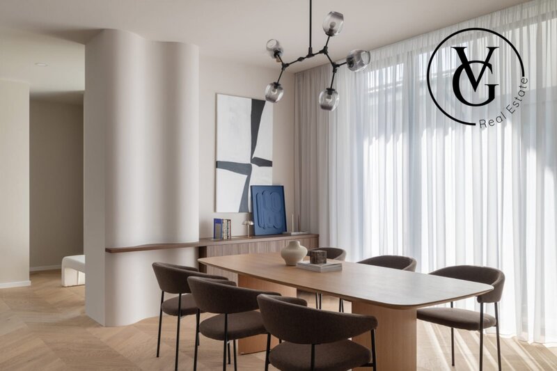 Pipera  Vila cu 5 camere si piscina incalzita in Pipera